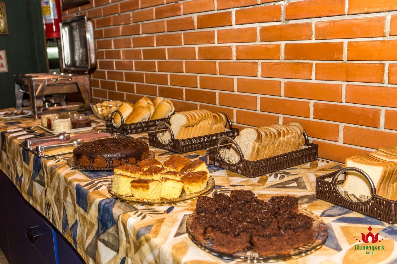 Hotel Blumenpark Rio Negro  Екстер'єр фото
