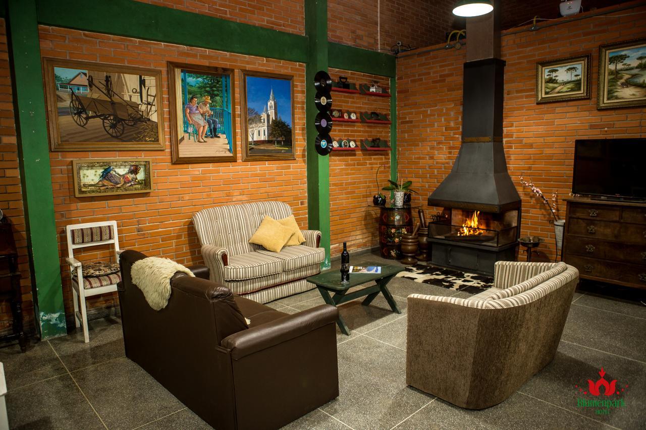 Hotel Blumenpark Rio Negro  Екстер'єр фото